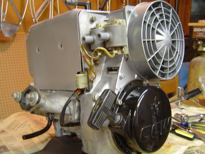 73 engine 005.JPG