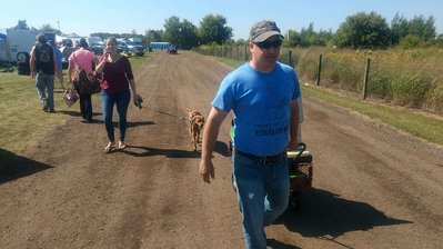 Filling the Wagon at Hay Days