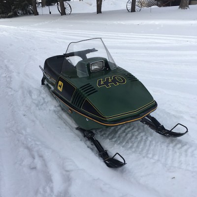 JD sleds (1).JPG