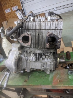 78 CC engine exhaust side.jpg