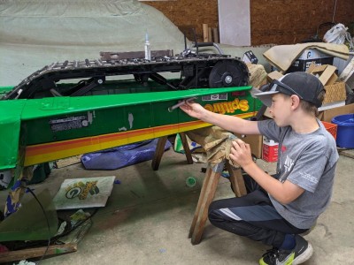 Spitfire track going in.jpg