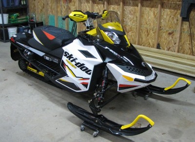 2012 Ski Doo MXZ 800R etec