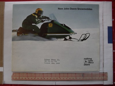 1972_jd_snowmobile_brochure.jpg