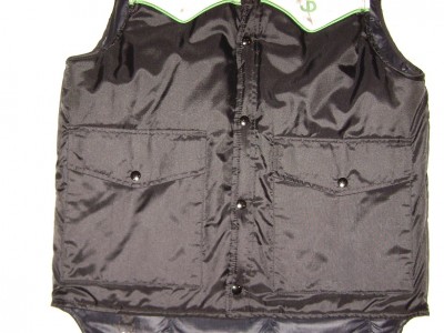 JohnDeere_Vest_Large_d.jpg