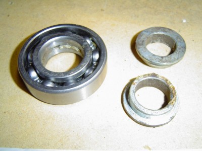 idler wheel rebuild 008.JPG