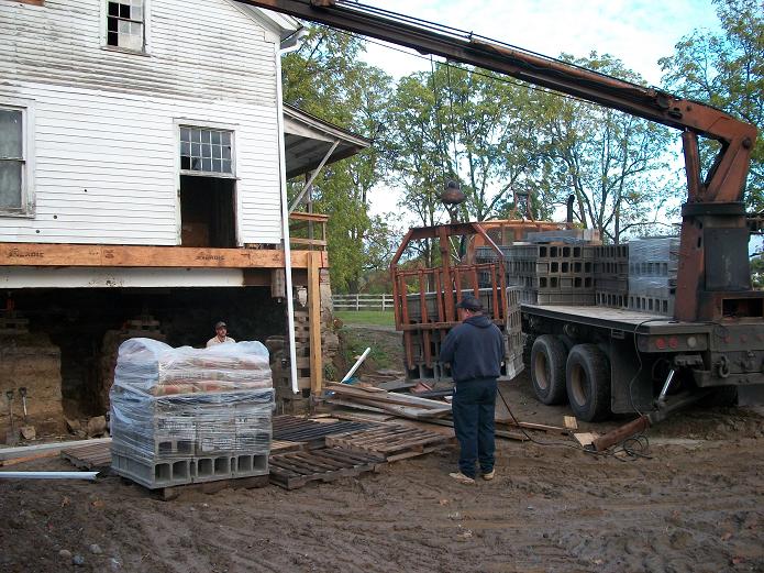 9 Pallets of bocks being delivered